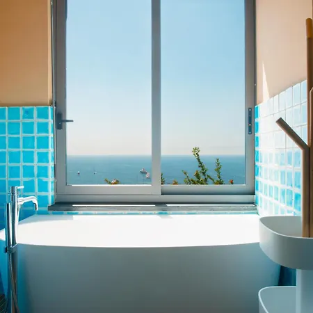 Sirenella Villa *